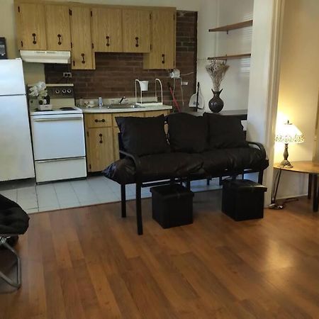 تورونتو Awesome Cozy 1 Bedroom Coachhouse المظهر الخارجي الصورة